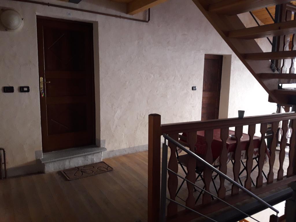 Appartamento" Le Bourg 61" Vda Cir 0208 Аоста Екстер'єр фото